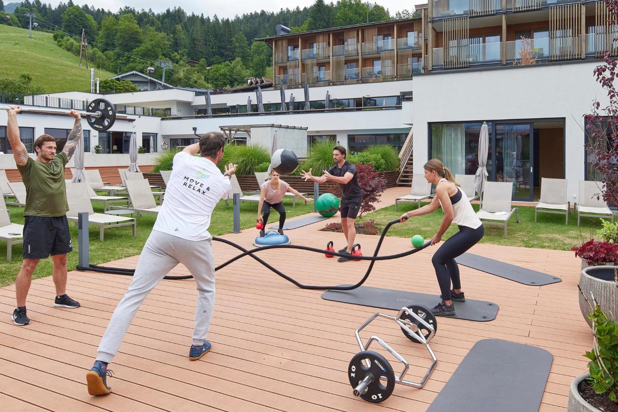 Das Hohe Salve Sportresort, 4 Sterne Superior Hopfgarten im Brixental Bagian luar foto
